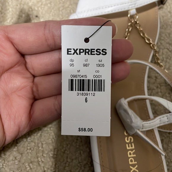 Chain Flat Sandals - Picture 3 of 4